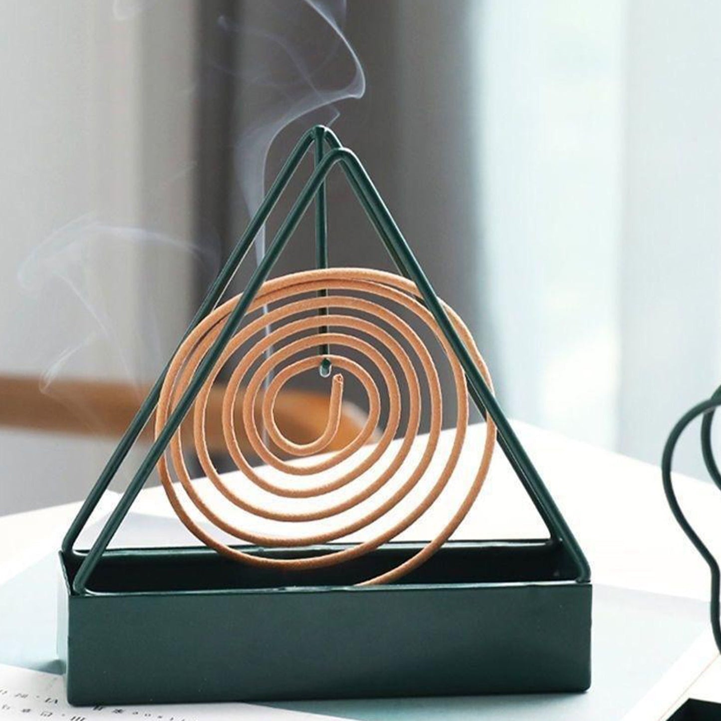 Anti-Scald Mosquito Coil Holder With Tray Creative Wrought Iron Triangular Shape Mosquito Repellent Incense Rack Home Decor Tool