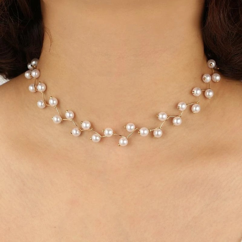 Elegant Pearl Choker Necklace